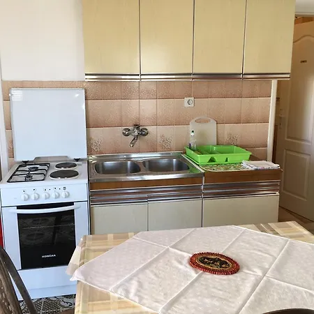Apartament Katnic *
