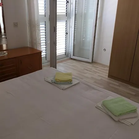 Apartment Katnic Hvar Town